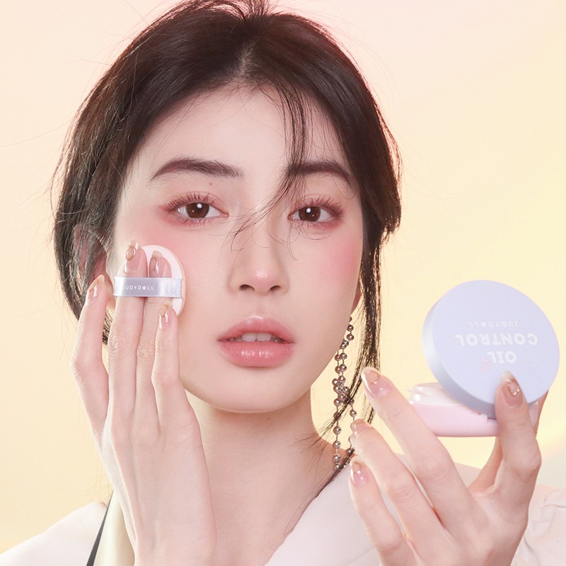 Phấn Phủ Kiềm Dầu Judydoll Làm Mịn Da 6g | BigBuy360 - bigbuy360.vn