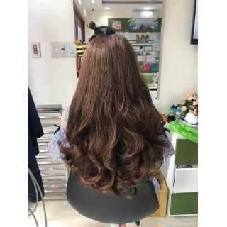 (SALE SỐC) Tóc giả kẹp nửa đầu xoăn dài 70cm màu nâu vàng