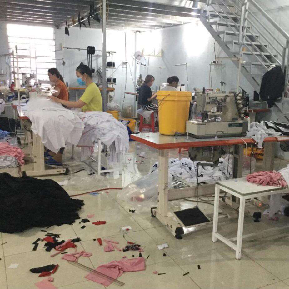 Xưởng gia công áo cao cấp  SALE 50K 1 ÁO GIÓ 2 LỚP LẤY MẪU BẤT KÌ TẠI XƯỞNG KO LỰA  MẪU Áo khoác đẹp