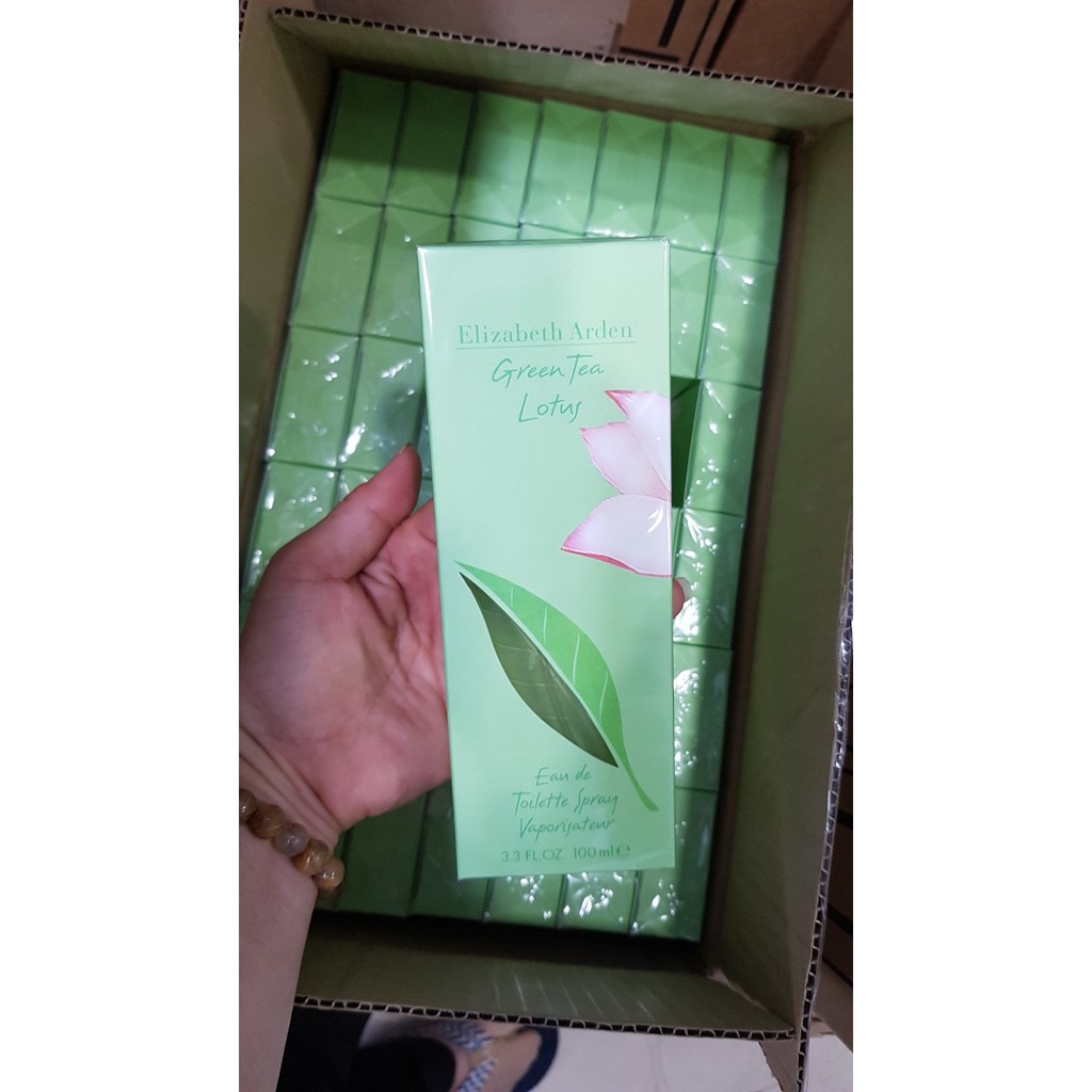 Nước hoa Elizabeth Green Tea Lotus Eau De Toilette 100ml