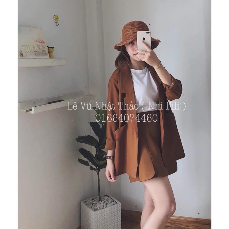 {Có Sẵn}Blazer màu nâu tây kèm ảnh chụp sàn