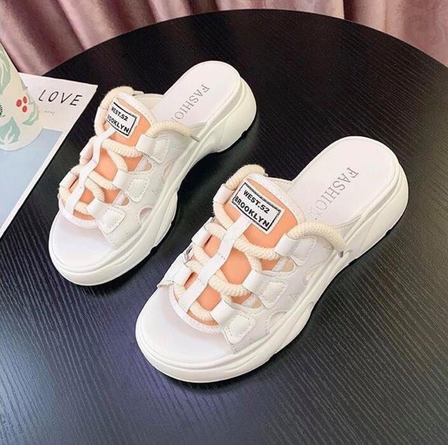 ✏️✏️✏️Dép xuông giay dan xịn xò vô lối nha ✔️Đế bánh mì cao 5f 📣Size 35/39 ❎Hàng quảng châu lên chân cực êm