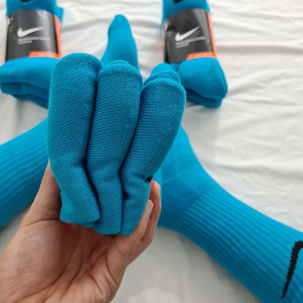 Pack 3 đôi tất thể thao Nike cao cổ màu Blue Mã 3 - Free ship + Quà tặng Loved socks by TatsTats.vn