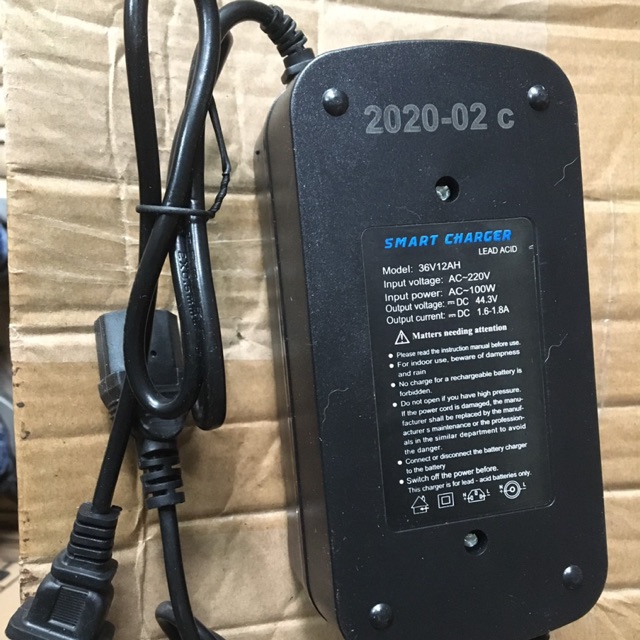 Sạc pin xe điện 48v12ah