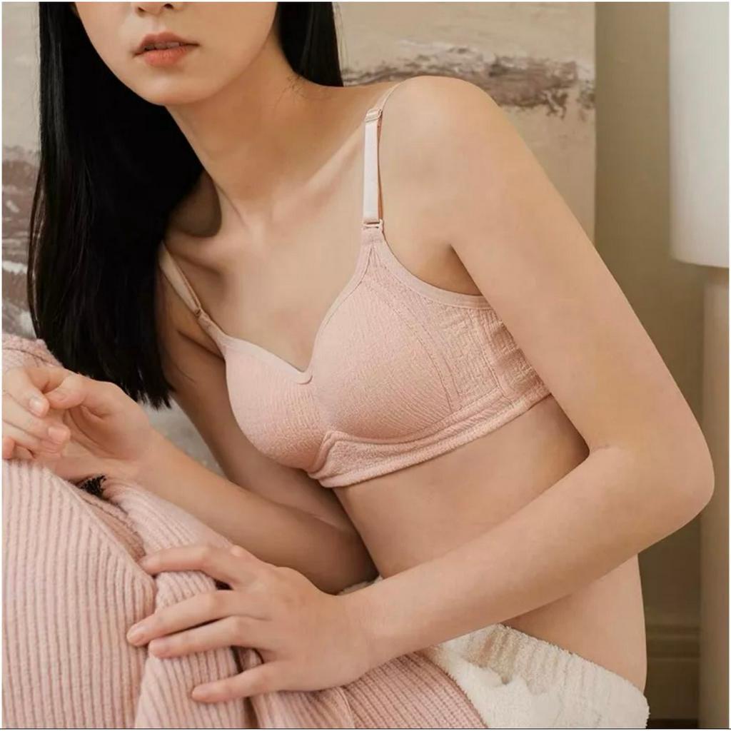 Áo Lót Nữ Sinh Kiểu Vân Nổi Tinh Tế Không gọng Đệm Mỏng Cup Ngực Nhỏ From Ôm 132