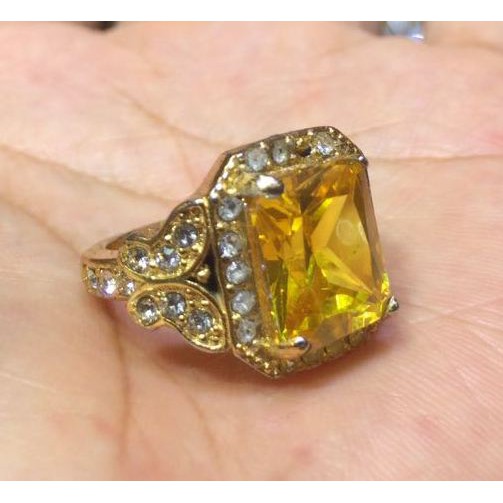 Nhẫn Titan Đính Đá Màu Vàng Citrine Hq Octagon