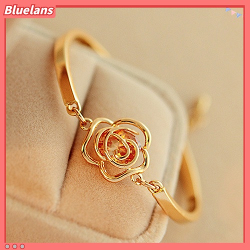 Vòng đeo tay thời trang mặt hình hoa hồng đính đá trang trí đẹp mắt