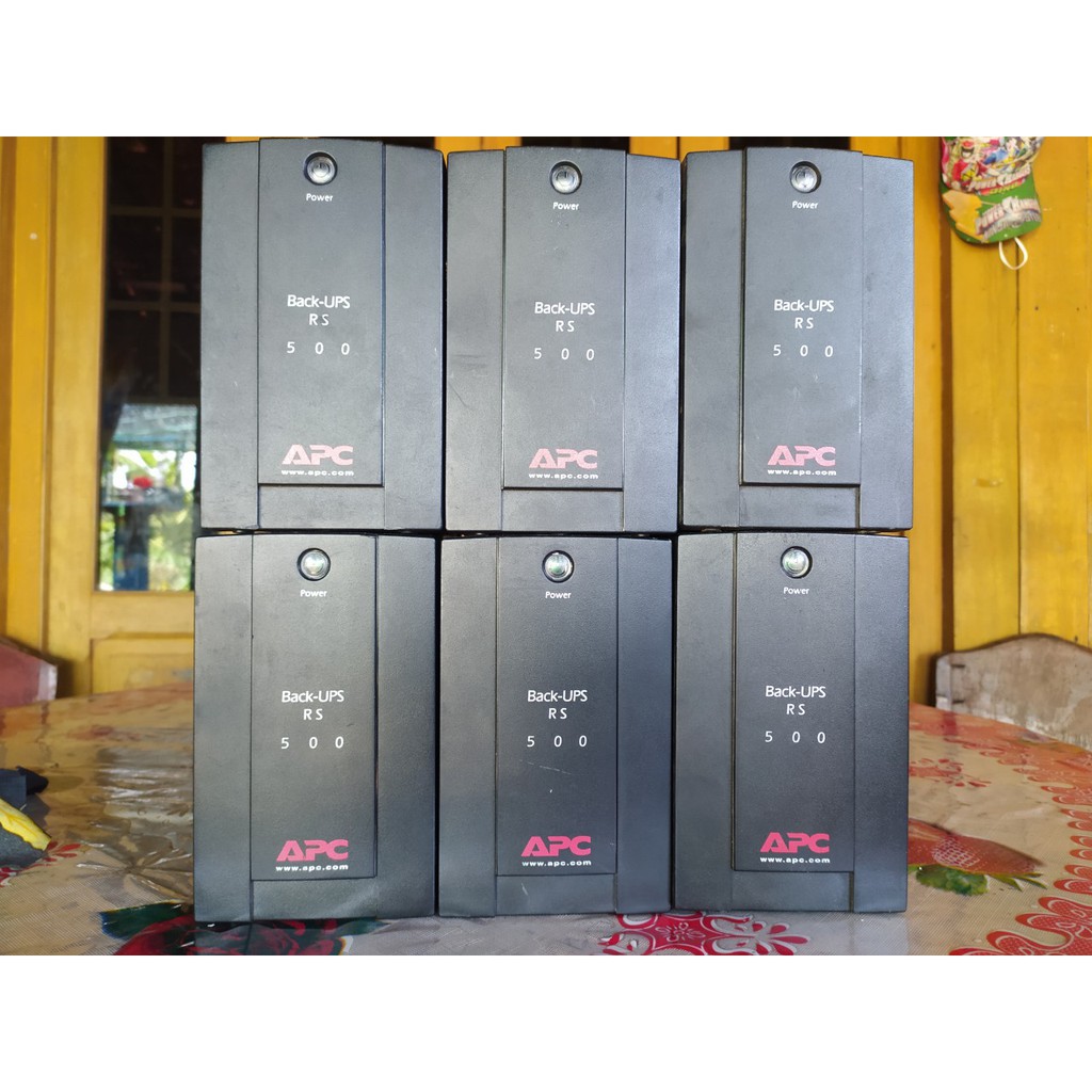 BỘ LƯU TRỮ ĐIỆN UPS APC RS 500