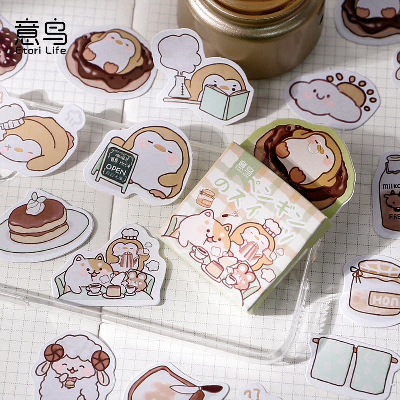 Hộp 45 miếng dán trang trí hình động vật hoạt hình đáng yêu