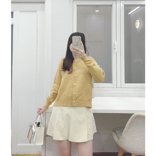 Áo cardigan trơn basic nút ngọc