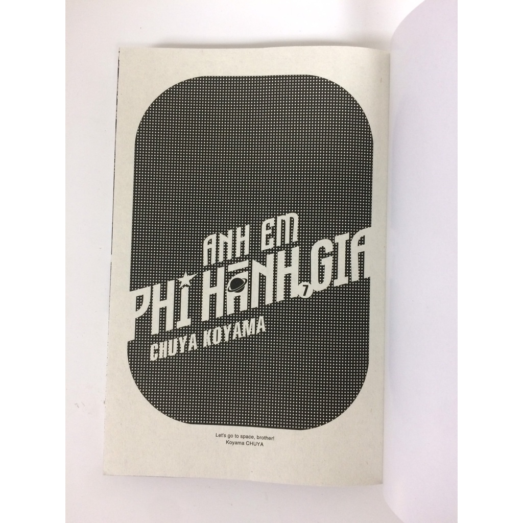 Sách - Anh em phi hành gia - Tập 7