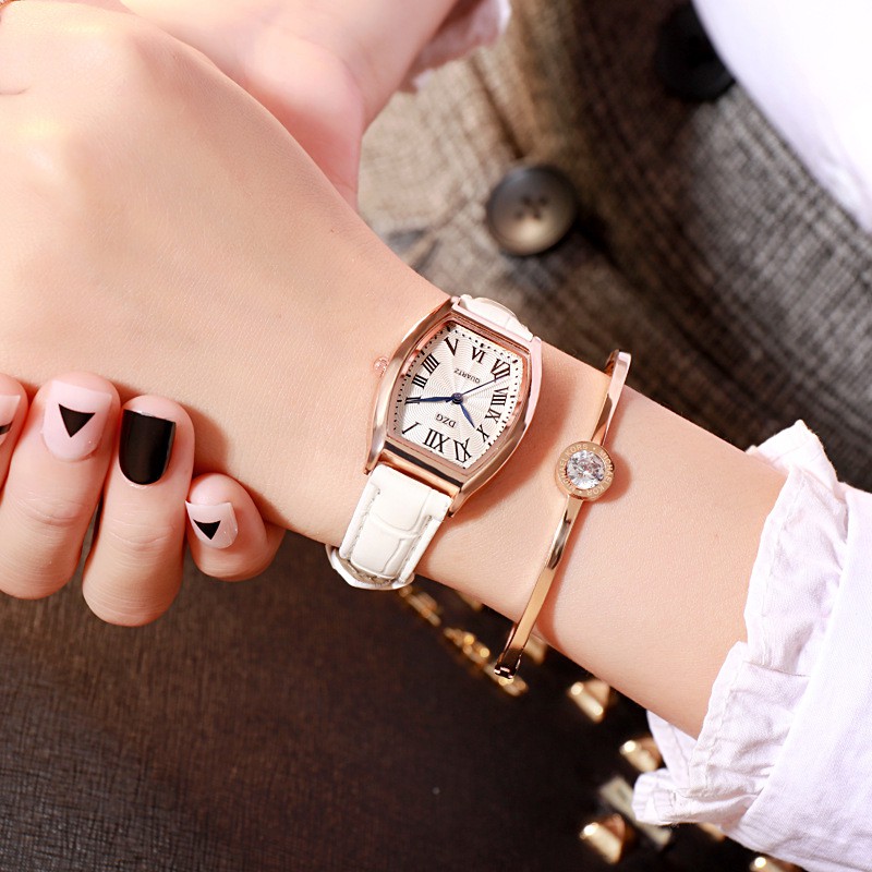 Đồng hồ nữ DZG D012 mặt ovan cực đẹp, dây da mềm đeo êm tay, kiểu dáng thời trang ( Mã: ADZG02 )