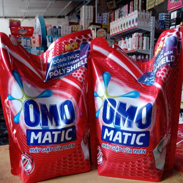 Com bo 2 túi Nước giặt OMO MATIC cửa trên mẫu mới túi 2,7kg.