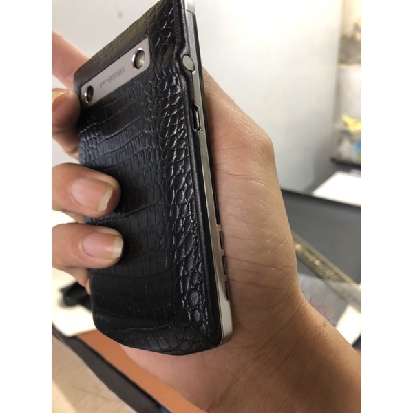Dán da blackberry9983