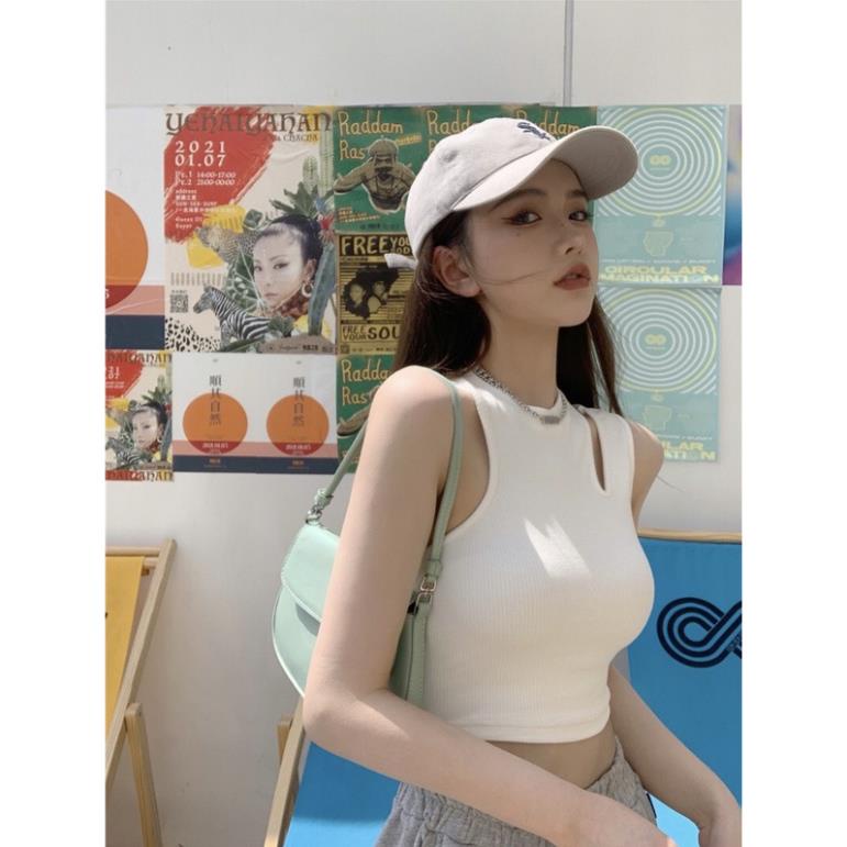 Áo Thun Croptop Nữ Ba Lỗ Khoét Vai Đen Trắng Freesize Phom Ôm Hở Eo Sexy Hàn Quốc Cổ Tròn Sát Nách