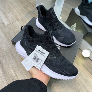 Giày Alphabounce Beyond đen