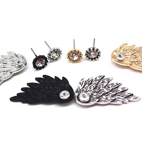 Hoa tai hình cánh thiên thần phong cách Giáng sinh