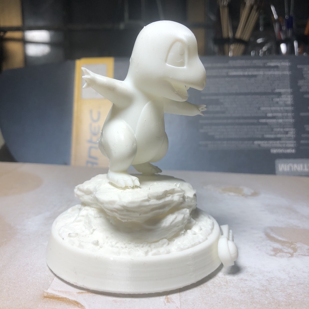 Mô Hình Charmander Pokemon  Bằng Chất Liệu Nhựa Resin - Cao 12 cm