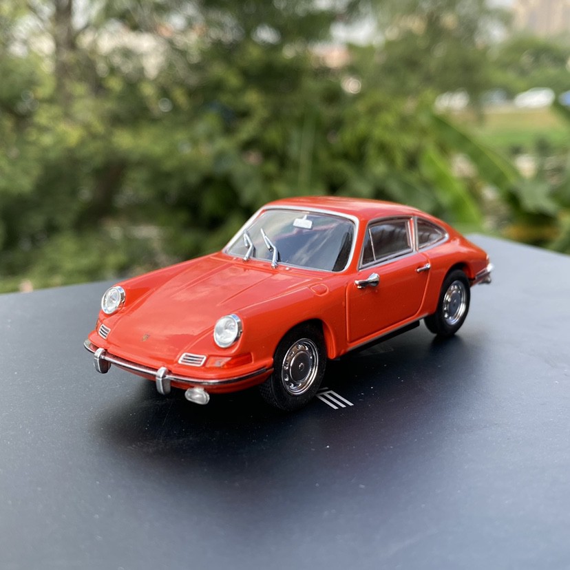 Mô Hình Xe Hơi Jerry 911 / 718 Bằng Hợp Kim Tỉ Lệ 1: 43