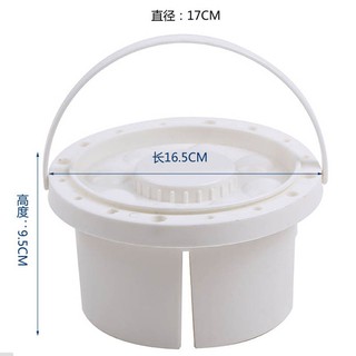 Watercolor brush cleaning tool
