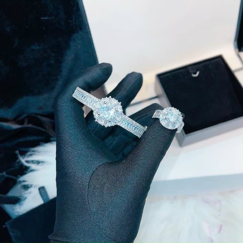 Vòng + nhẫn full đá bagguet mạ bạch kim Kim Xoàn Jewelry