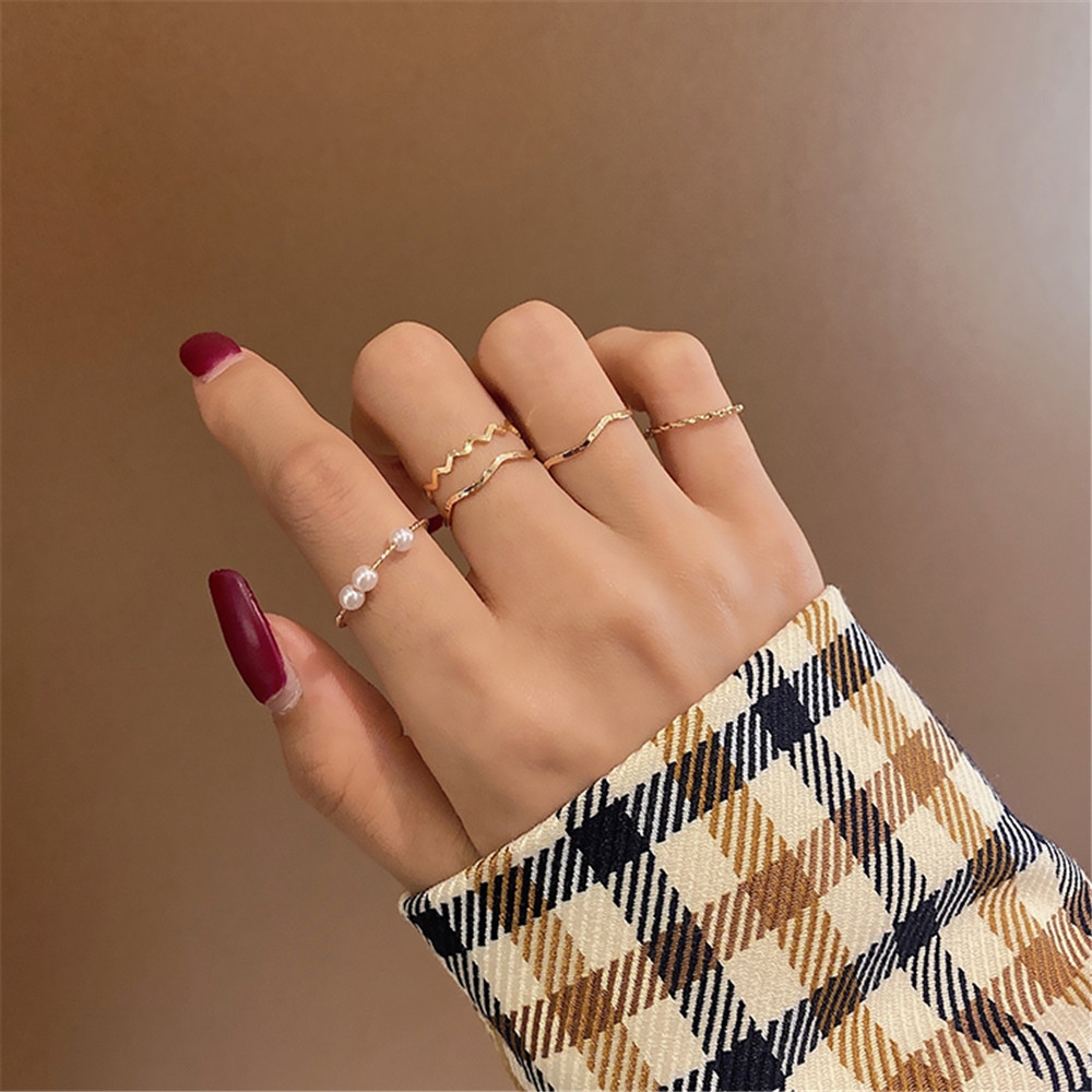 Set of 5 Korean fashion pearl rings for women | WebRaoVat - webraovat.net.vn