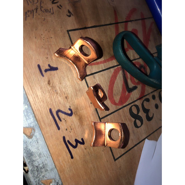 Tiếp điểm ô tô  huydai kia và nhiều xe khác nhau