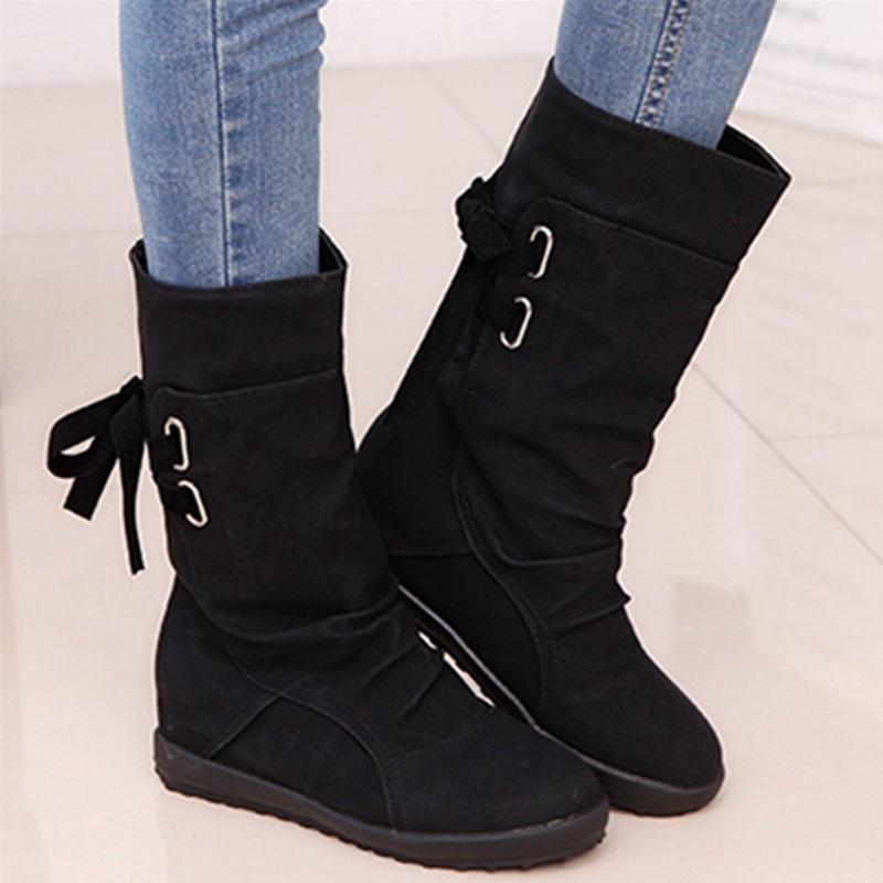 Giày boot nữ đế bệt cổ ngắn thời trang