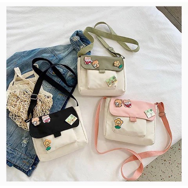 [Mã FASHIONGREEN264 giảm 10% tối đa 30k đơn từ 99k] Túi Vải Messenger Gắn Sticker Phong Cách Nữ Sinh Hàn Quốc TVS14