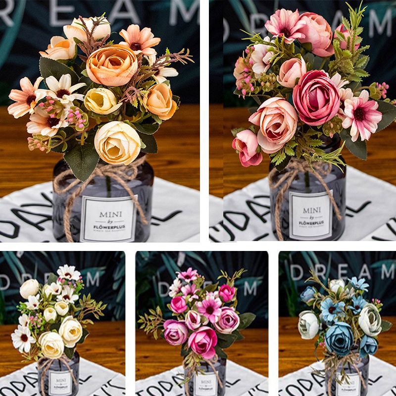 Hoa hồng giả trang trí tiệc cưới