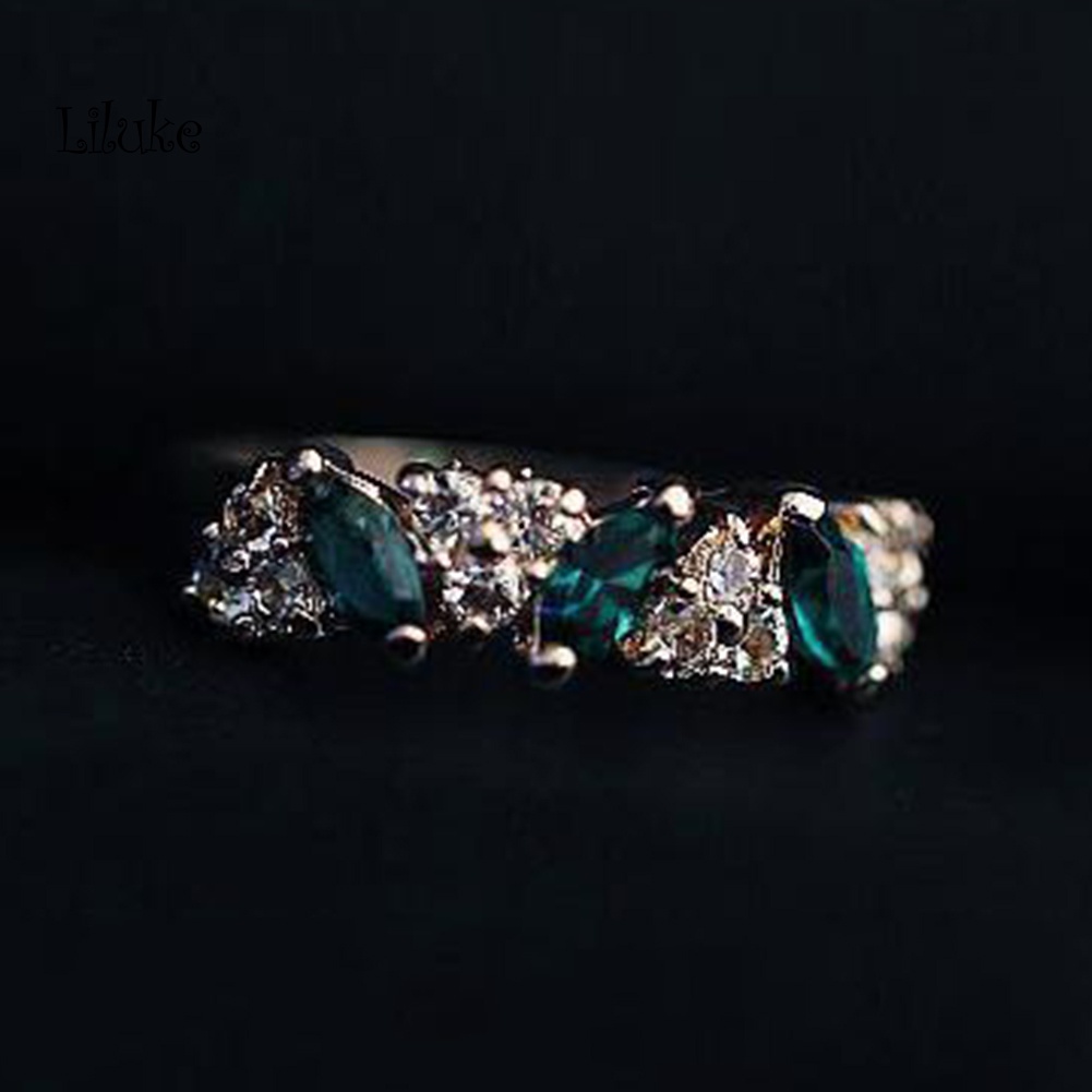 Nhẫn Nữ Đính Đá Thời Trang Sang Trọng