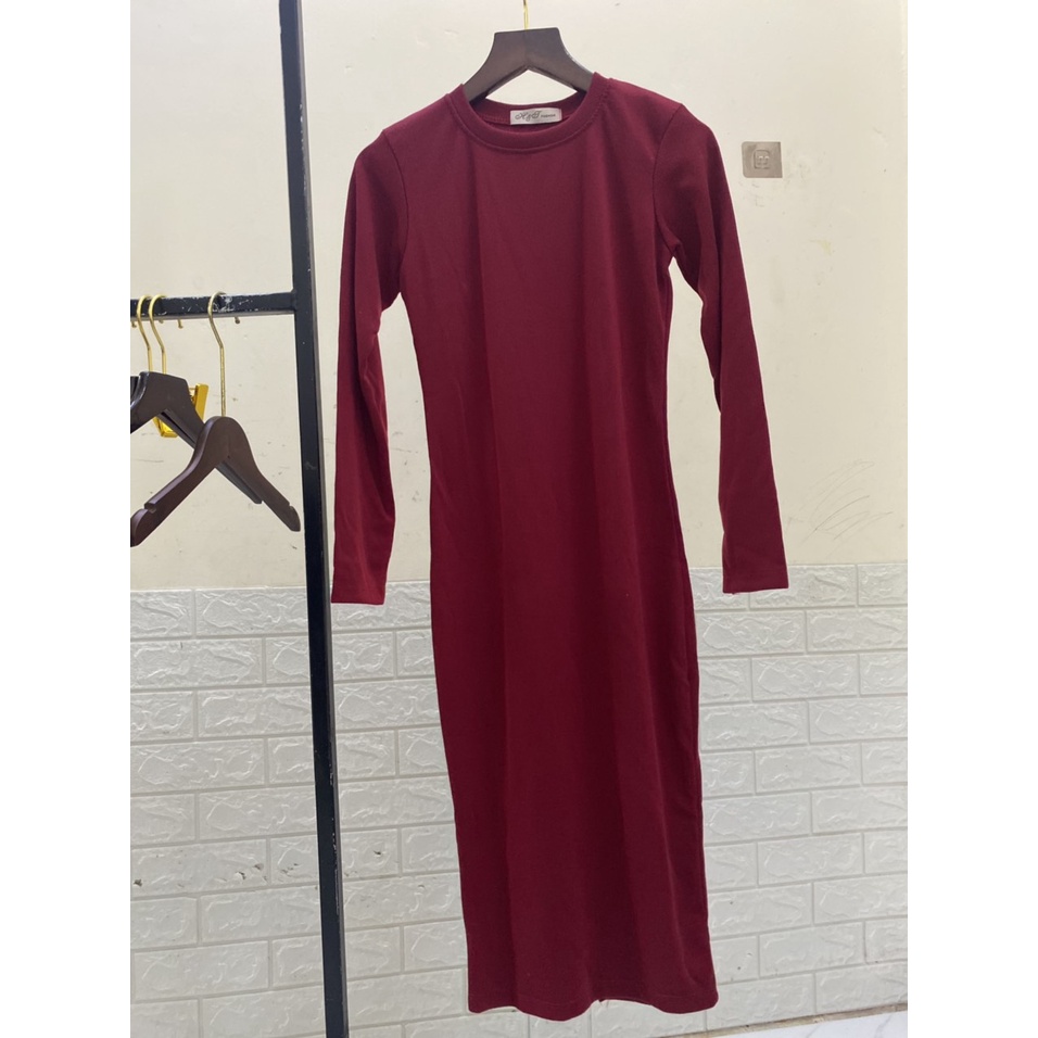 Xả - Váy tăm body dài tay màu đỏ đô