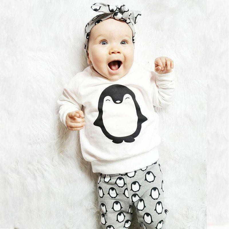 Bộ áo thun tay dài + quần dài họa tiết chim cánh cụt đáng yêu dành cho bé