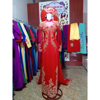 Bộ áo dài cô dâu kèm mấn
