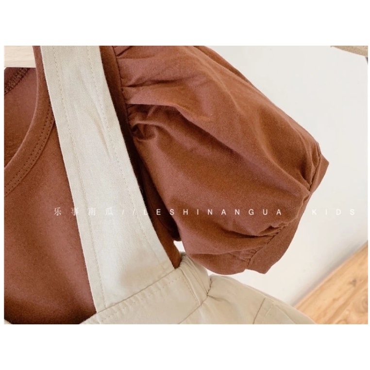 Set áo thun tay phồng màu nâu phối váy yếm denim thời trang xinh xắn cho bé gái 1-9 tuổi