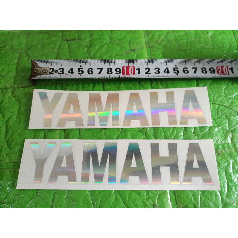 Bộ 2 tem dán Yamaha màu crôm bóng lớn new