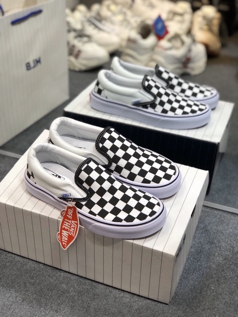 Giầy vans caro lười hàng 1:1 ( full box + free ship )