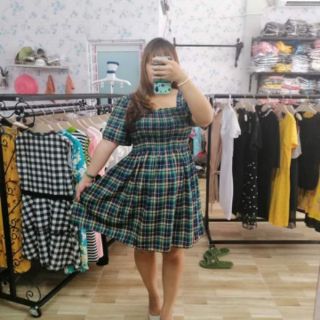 Đầm bẹt vai đan dây lưng có hình thật