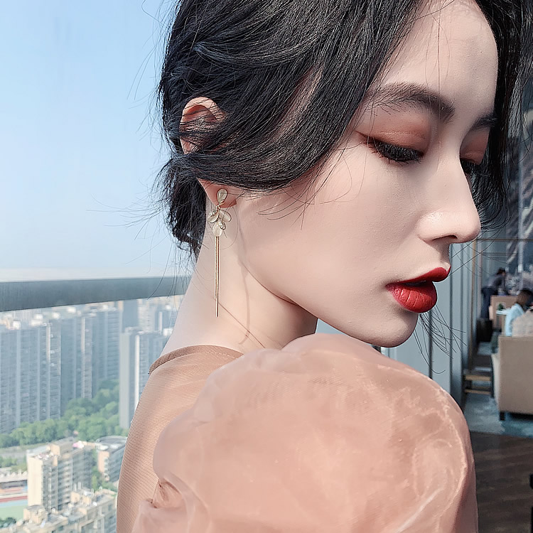 Bông Tai Mạ Bạc 925 Dáng Dài Đính Đá Sang Trọng Dành Cho Nữ