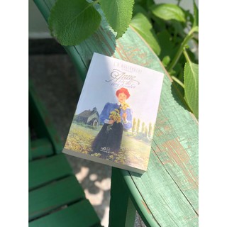 Sách - Anne tóc đỏ làng Avolea