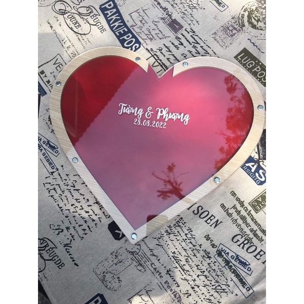 HỘP THẢ TIM KÍ TÊN NỀN ĐỎ | Heart shaped dropbox wedding guestbook