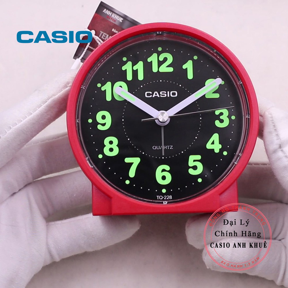 Đồng hồ để bàn Casio TQ-228-4DF báo thức, dạ quang ( 8.6 cm )