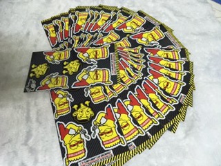 Stiker tấm chữ nhật simpson hút thuốc