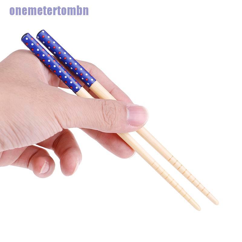 Đũa gỗ hoạt hình phong cách Nhật Bản cho bé