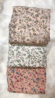 ĐẦM VINTAGE HOA NHÍ (sale còn hoa trắng)