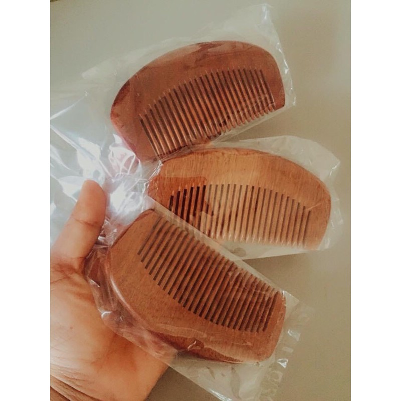 LƯỢC GỖ HƯƠNG