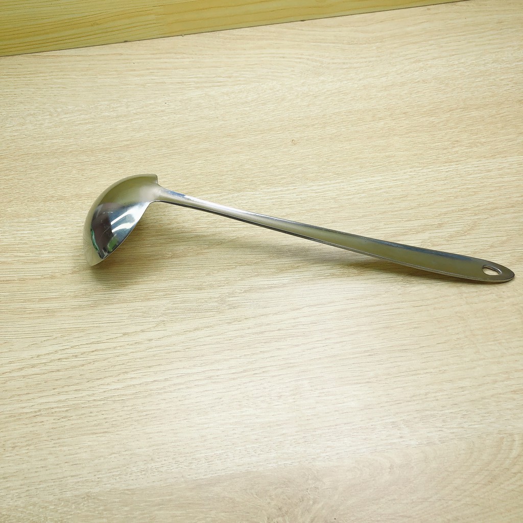 vá canh inox dày size 7cm cán bông