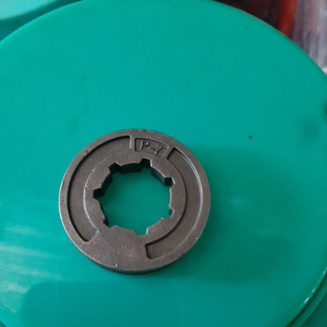 Đồng tiền Lỗ 7 khía nhỏ nhất Dùng cho máy cưa xích stihl 036 024 /thắng máy cưa xích