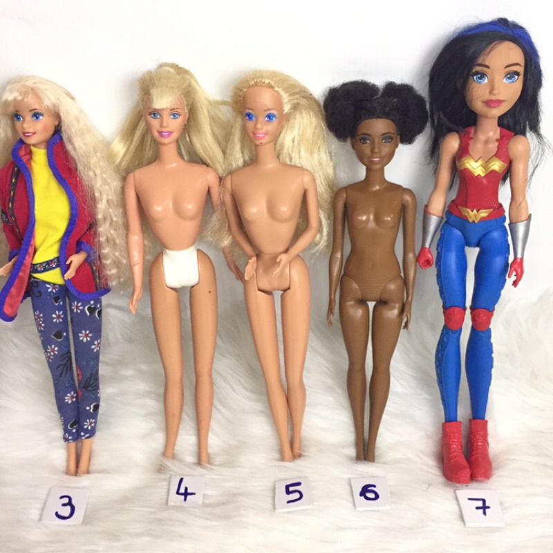 BB4- BÚP BÊ BARBIE ,VINTAGE,DA NÂU ĐEN XINH