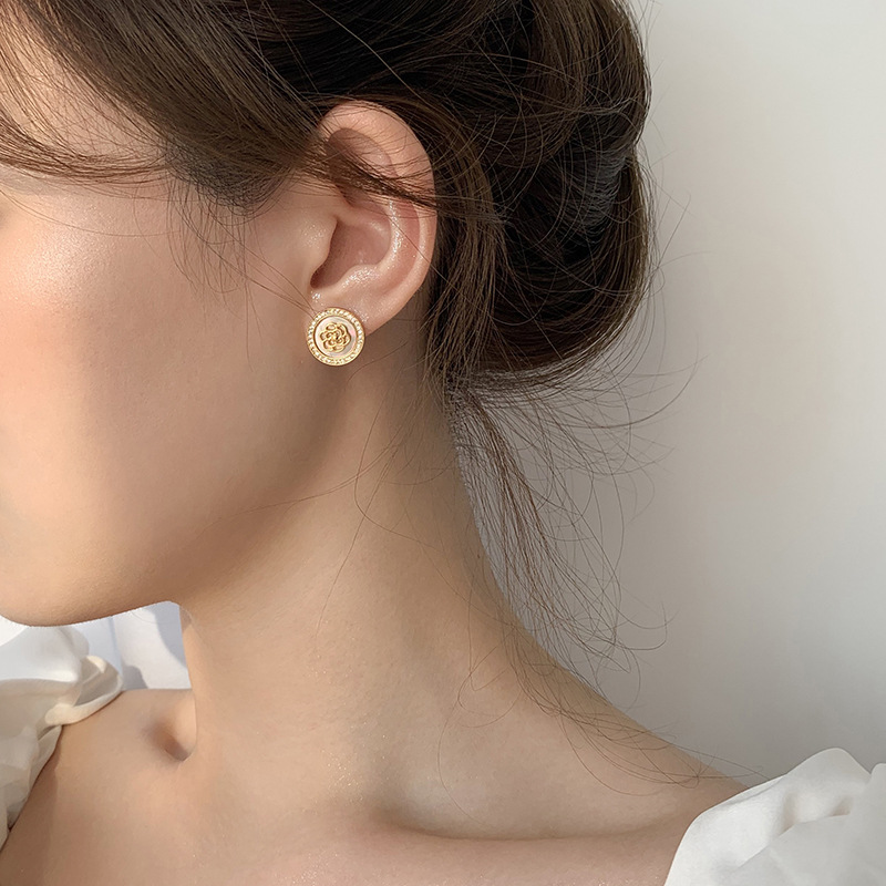 Hoa tai đơn giản phong cách Hàn Quốc dành cho nữ